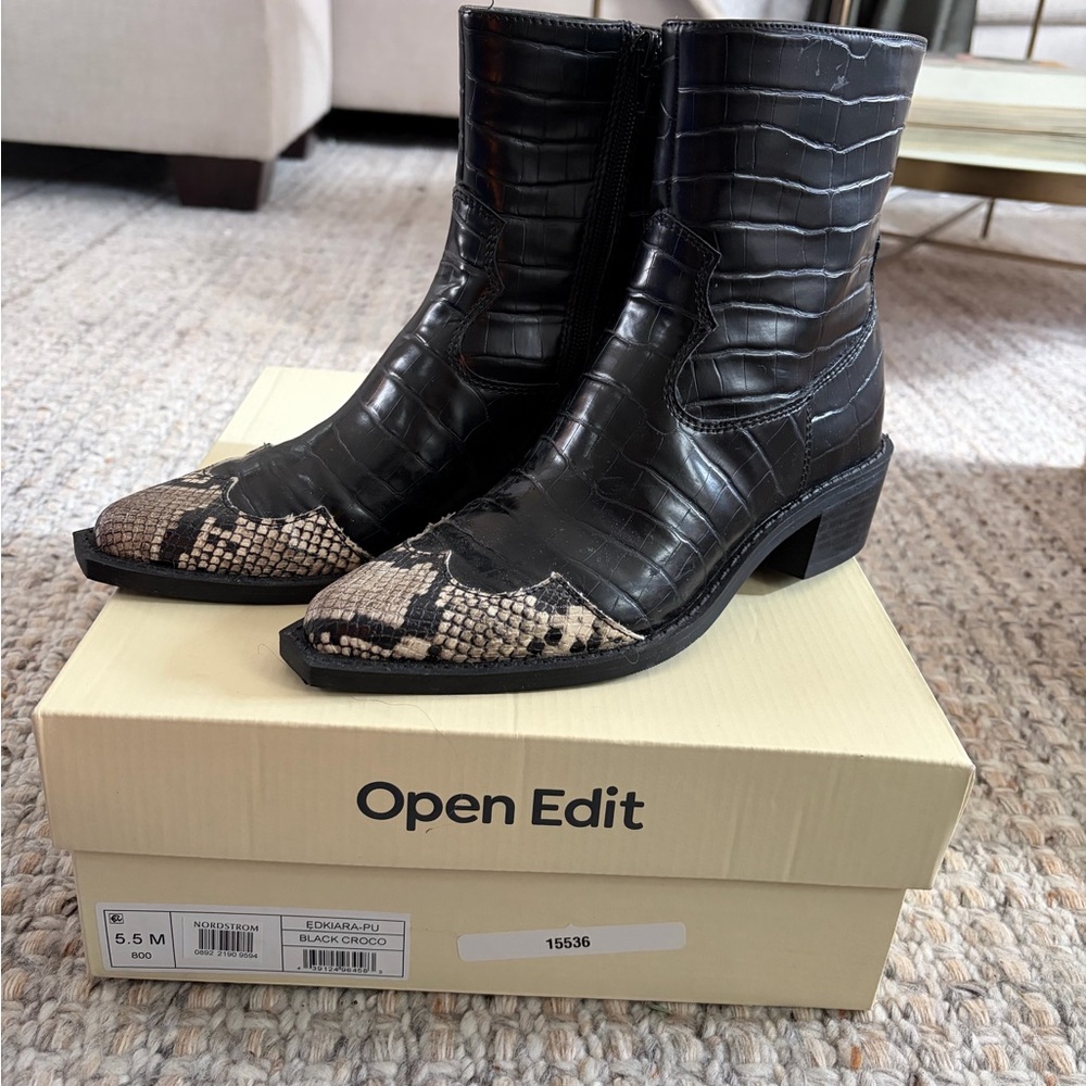 Nordstrom Open Edit Black Croc-Embossed Footwear